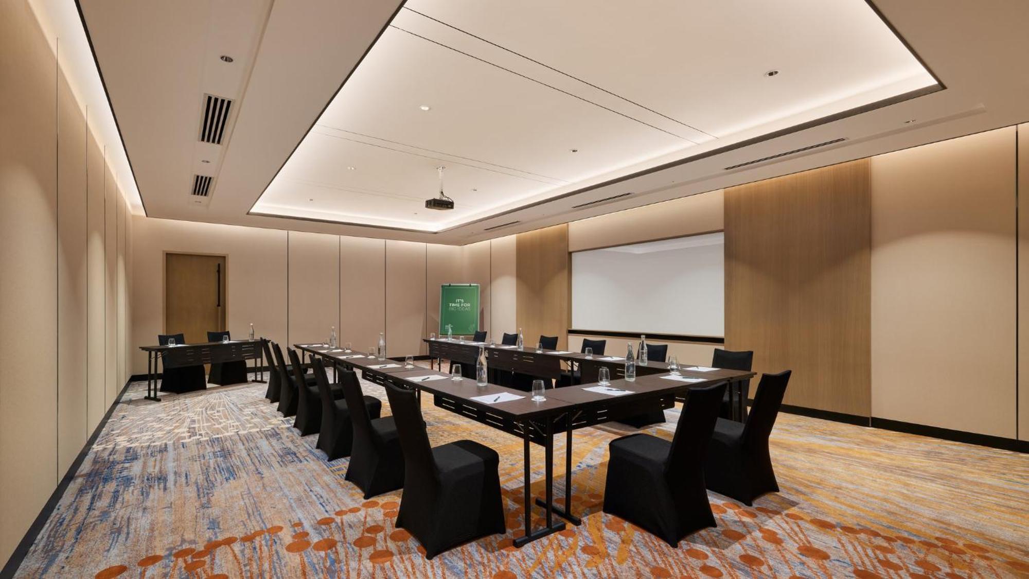 Holiday Inn & Suites Penang Prai By Ihg Bukit Mertajam Kültér fotó